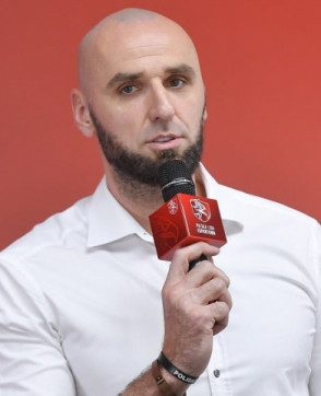 Újabb NBA játékos fektet az e-sportba